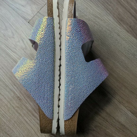 Birkenstock Arizona Pearl Iridescent Sandals - Picture 10 of 12